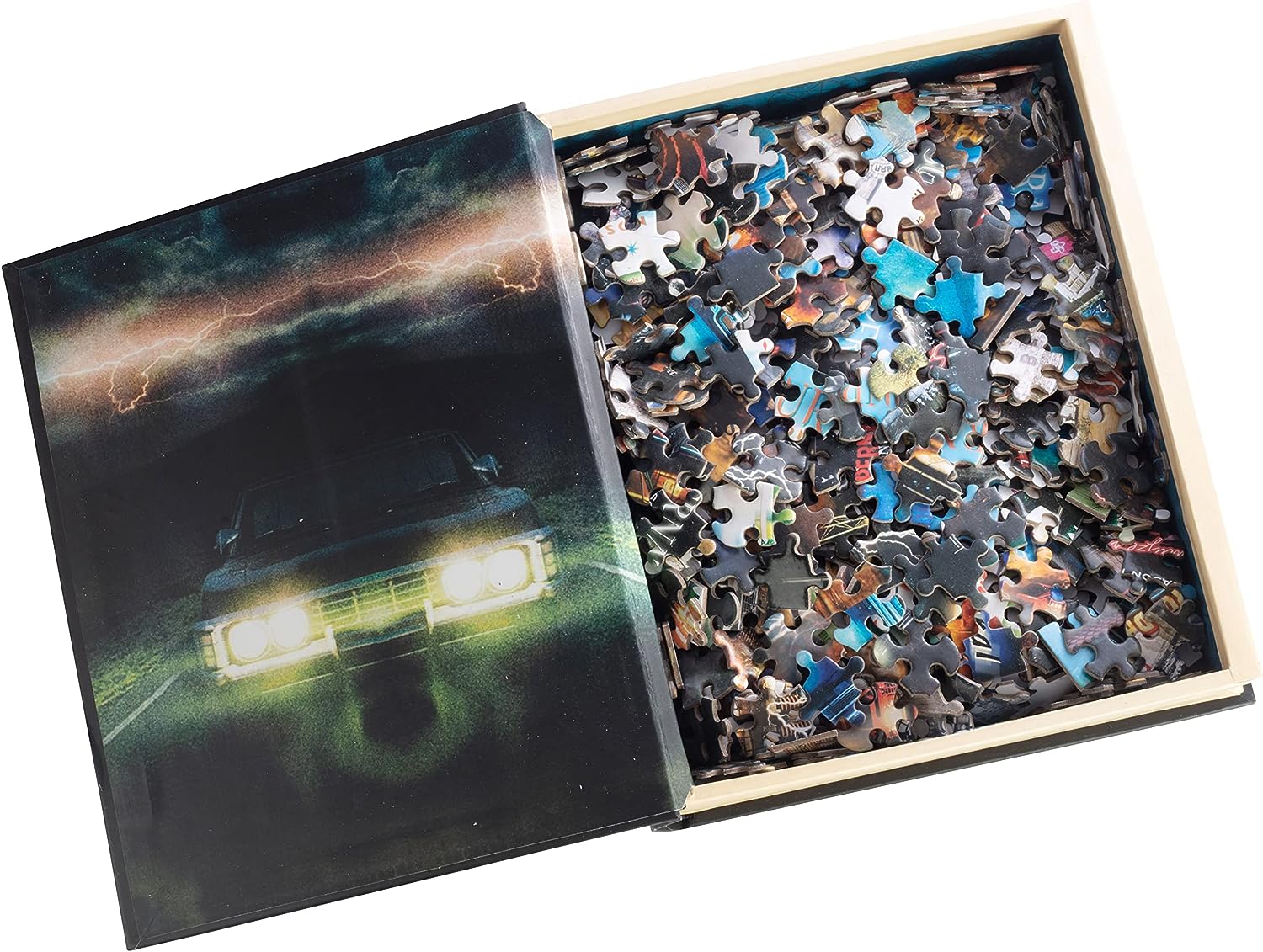 Essential Supernatural Puzzle and Book Set - Image 5